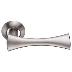 Ручка межкомнатная ARCHIE SILLUR 201 S.CHROME Esplendor Line