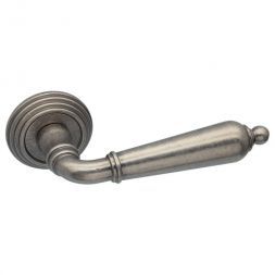 Ручка дверная ADDEN BAU POMOLO V203 AGED SILVER