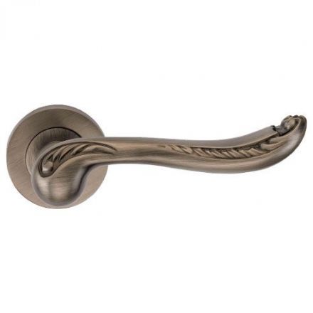 Ручка межкомнатная ARCHIE GENESIS ACANTO BL.SILVER 20G Acanto Line